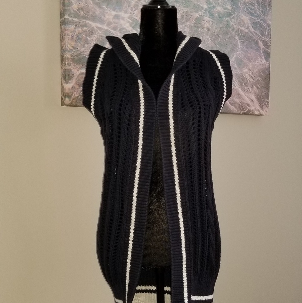 BENETTON Navy Crochet Hood Sleeveless Cardigan